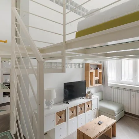 公寓 Guesthost - Comfortable Loft Citta Studi *