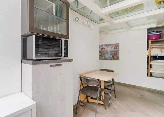 Apartament Guesthost - Comfortable Loft Citta Studi Mediolan
